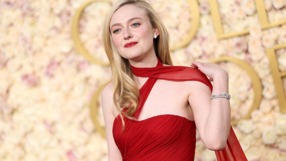 BEVERLY HILLS, CALIFORNIA - JANUARY 05: Dakota Fanning attends the 82nd Annual Golden Globe Awards at The Beverly Hilton on January 05, 2025 in Beverly Hills, California. (Photo by Matt Winkelmeyer/WireImage)