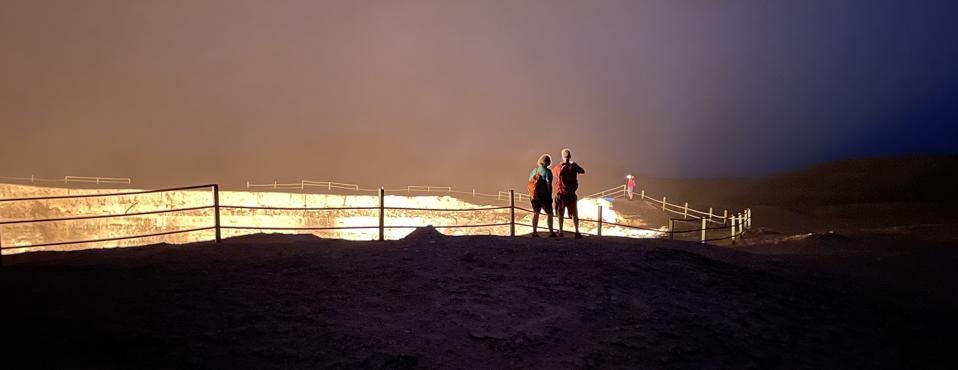 Darvaza Gas Crater at night. Photo by Joe Yogerst (2)